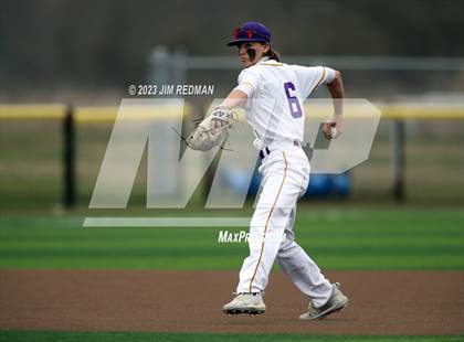 Thumbnail 2 in Richardson vs. Sunnyvale (Royse City Varsity Tournament) photogallery.