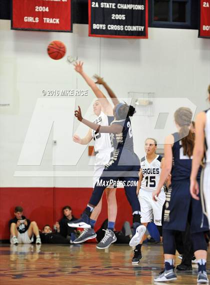 Thumbnail 2 in Fayetteville Academy vs Hickory Grove (WNC Holiday Classic) photogallery.