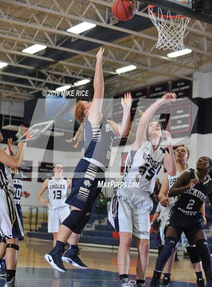 Thumbnail 3 in Fayetteville Academy vs Hickory Grove (WNC Holiday Classic) photogallery.