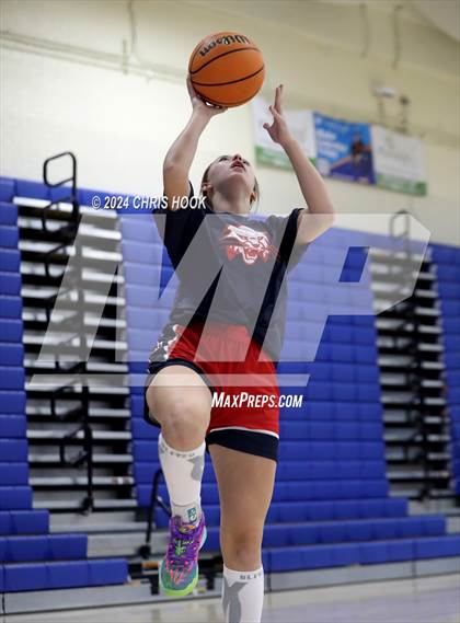 Thumbnail 3 in Benson vs Nogales (Inferno Invitational) photogallery.