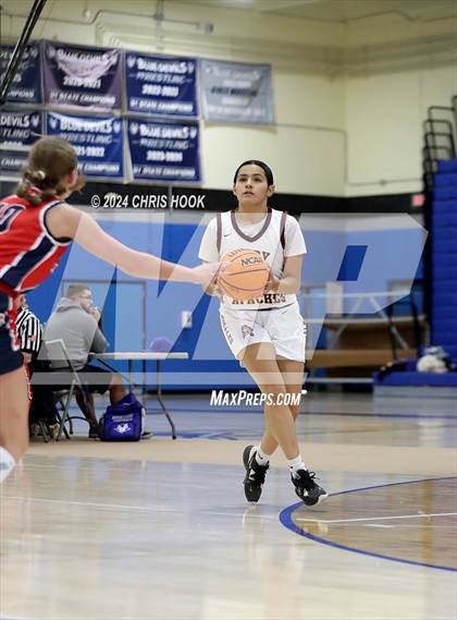 Thumbnail 2 in Benson vs Nogales (Inferno Invitational) photogallery.