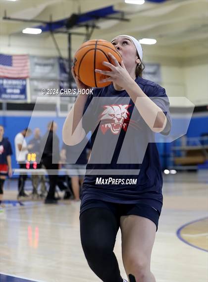 Thumbnail 3 in Benson vs Nogales (Inferno Invitational) photogallery.