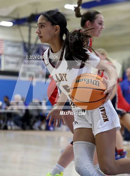 Thumbnail 3 in Benson vs Nogales (Inferno Invitational) photogallery.