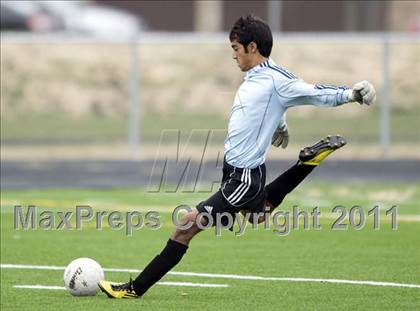 Thumbnail 3 in Downers Grove North @ Hinsdale South (Regional Playoff) photogallery.
