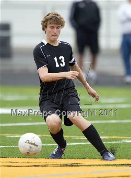 Thumbnail 3 in Downers Grove North @ Hinsdale South (Regional Playoff) photogallery.