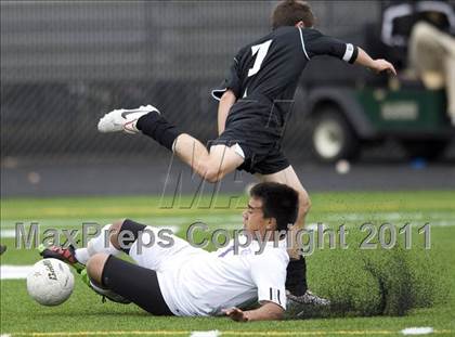Thumbnail 3 in Downers Grove North @ Hinsdale South (Regional Playoff) photogallery.