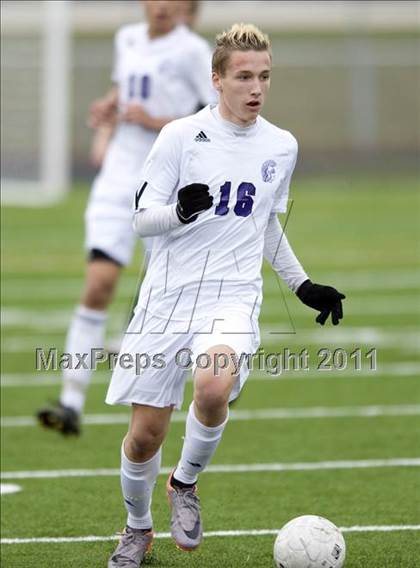 Thumbnail 2 in Downers Grove North @ Hinsdale South (Regional Playoff) photogallery.
