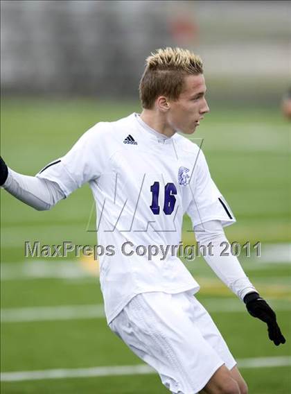 Thumbnail 3 in Downers Grove North @ Hinsdale South (Regional Playoff) photogallery.