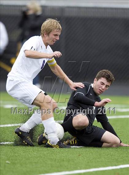 Thumbnail 1 in Downers Grove North @ Hinsdale South (Regional Playoff) photogallery.