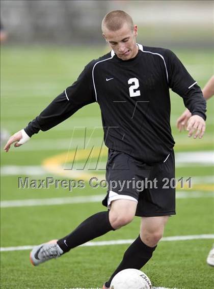 Thumbnail 3 in Downers Grove North @ Hinsdale South (Regional Playoff) photogallery.