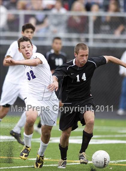Thumbnail 1 in Downers Grove North @ Hinsdale South (Regional Playoff) photogallery.