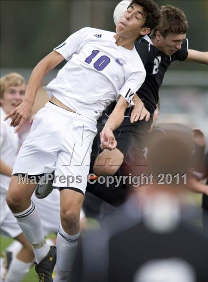 Thumbnail 2 in Downers Grove North @ Hinsdale South (Regional Playoff) photogallery.