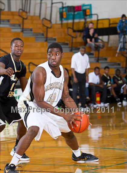 Thumbnail 3 in Pasadena Memorial vs Galena Park (McDonald's Texas Invitational) photogallery.
