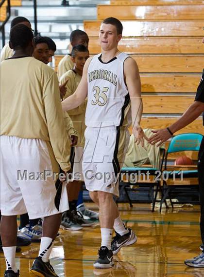 Thumbnail 2 in Pasadena Memorial vs Galena Park (McDonald's Texas Invitational) photogallery.