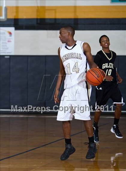 Thumbnail 3 in Pasadena Memorial vs Galena Park (McDonald's Texas Invitational) photogallery.