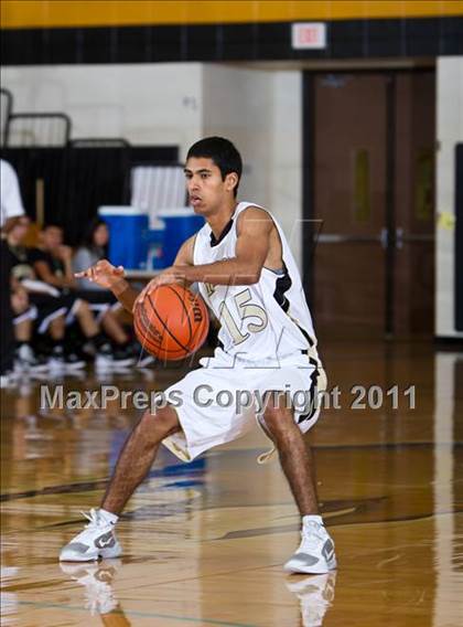 Thumbnail 3 in Pasadena Memorial vs Galena Park (McDonald's Texas Invitational) photogallery.