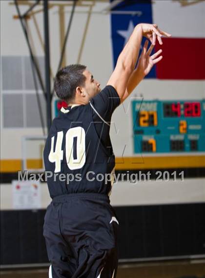 Thumbnail 1 in Pasadena Memorial vs Galena Park (McDonald's Texas Invitational) photogallery.