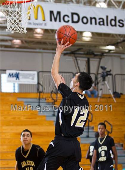 Thumbnail 2 in Pasadena Memorial vs Galena Park (McDonald's Texas Invitational) photogallery.