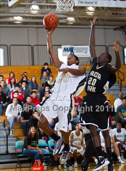 Thumbnail 2 in Pasadena Memorial vs Galena Park (McDonald's Texas Invitational) photogallery.