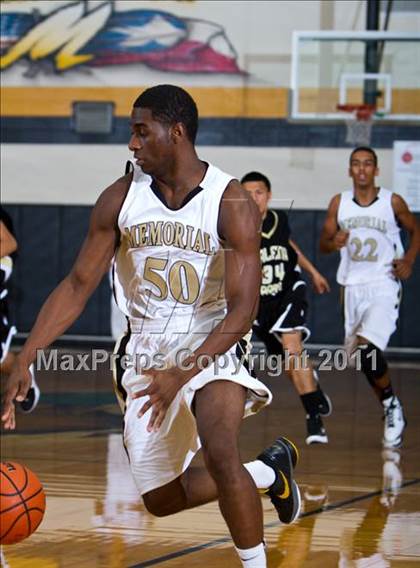 Thumbnail 1 in Pasadena Memorial vs Galena Park (McDonald's Texas Invitational) photogallery.