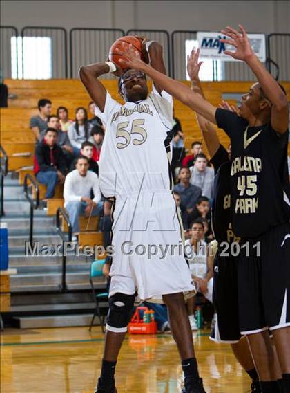 Thumbnail 1 in Pasadena Memorial vs Galena Park (McDonald's Texas Invitational) photogallery.