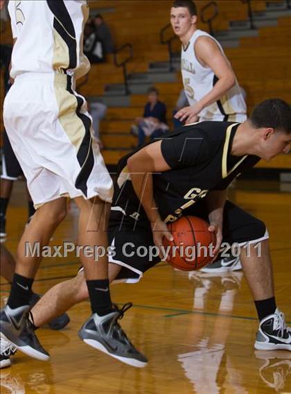 Thumbnail 3 in Pasadena Memorial vs Galena Park (McDonald's Texas Invitational) photogallery.