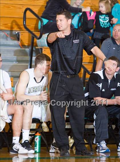 Thumbnail 2 in Pasadena Memorial vs Galena Park (McDonald's Texas Invitational) photogallery.
