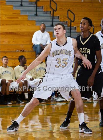 Thumbnail 3 in Pasadena Memorial vs Galena Park (McDonald's Texas Invitational) photogallery.