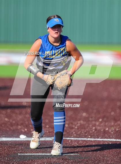 Thumbnail 1 in Stillwater @ Mustang photogallery.