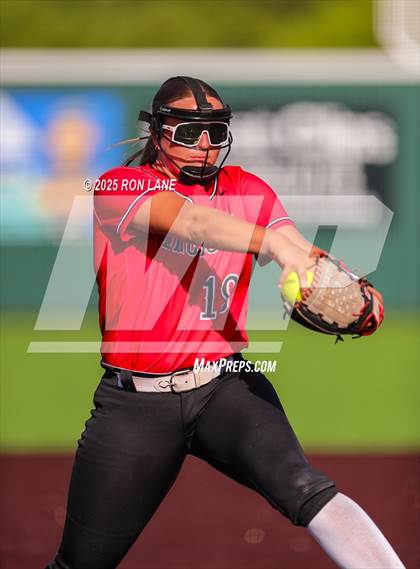 Thumbnail 3 in Stillwater @ Mustang photogallery.