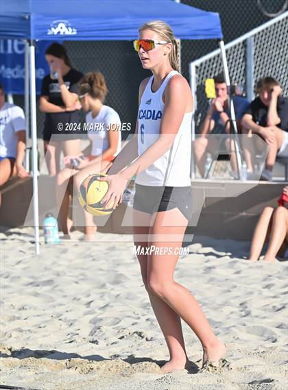 Thumbnail 1 in Arcadia vs. Salpointe Catholic (AIA DII Pairs Semifinal) photogallery.