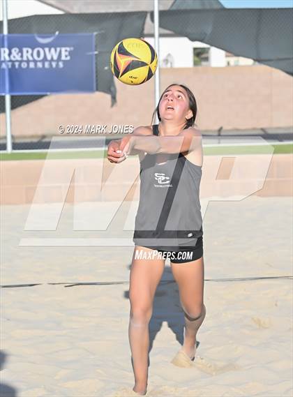 Thumbnail 2 in Arcadia vs. Salpointe Catholic (AIA DII Pairs Semifinal) photogallery.