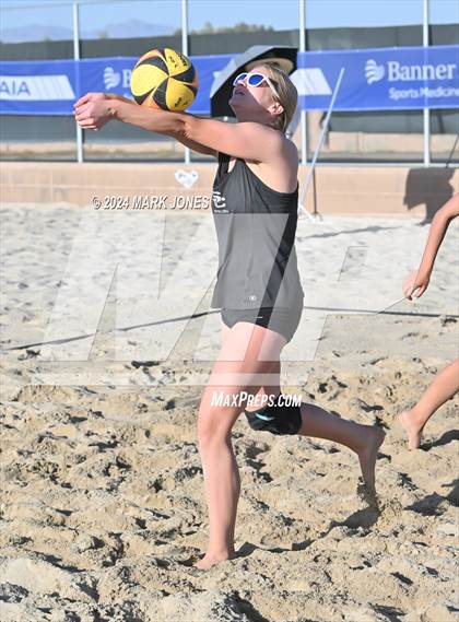Thumbnail 3 in Arcadia vs. Salpointe Catholic (AIA DII Pairs Semifinal) photogallery.