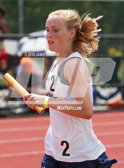 Thumbnail 2 in SCHSL State Track Meet (Girls Track Events) photogallery.