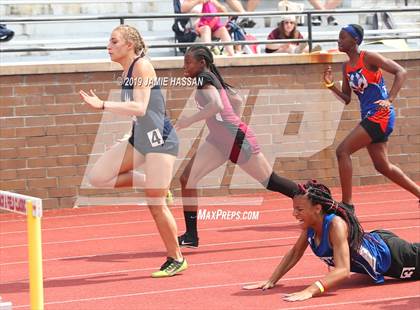 Thumbnail 1 in SCHSL State Track Meet (Girls Track Events) photogallery.