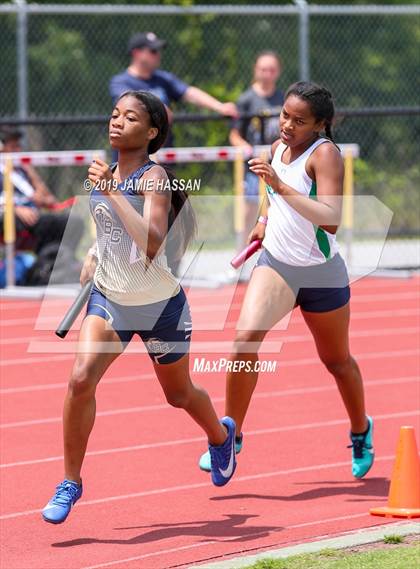 Thumbnail 2 in SCHSL State Track Meet (Girls Track Events) photogallery.