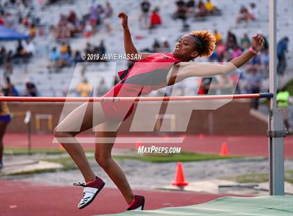 Thumbnail 2 in SCHSL State Track Meet (Girls Track Events) photogallery.