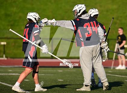 Thumbnail 1 in Foran @ Xavier photogallery.