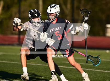 Thumbnail 2 in Foran @ Xavier photogallery.