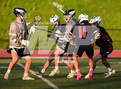 Thumbnail 3 in Foran @ Xavier photogallery.