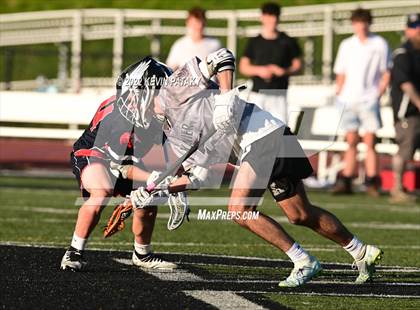 Thumbnail 3 in Foran @ Xavier photogallery.