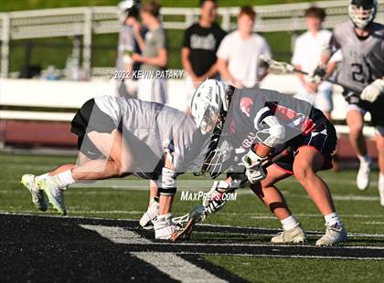 Thumbnail 3 in Foran @ Xavier photogallery.
