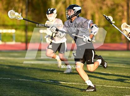 Thumbnail 3 in Foran @ Xavier photogallery.