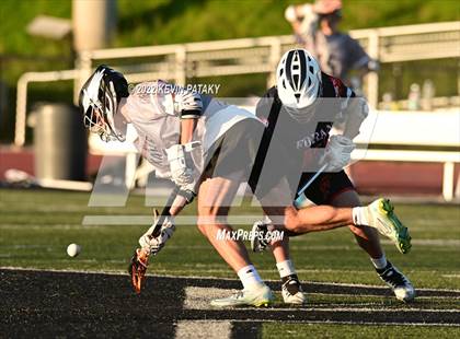 Thumbnail 3 in Foran @ Xavier photogallery.