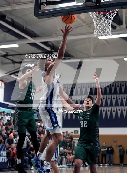 Thumbnail 1 in De La Salle @ Dougherty Valley photogallery.