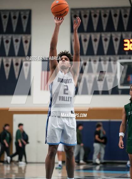 Thumbnail 1 in De La Salle @ Dougherty Valley photogallery.