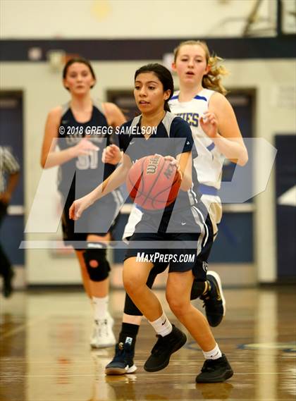Thumbnail 3 in Sutter vs Casa Roble (Ram Challenge Tournament) photogallery.