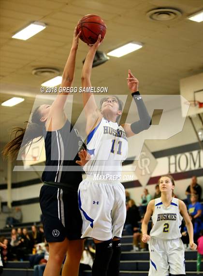 Thumbnail 2 in Sutter vs Casa Roble (Ram Challenge Tournament) photogallery.