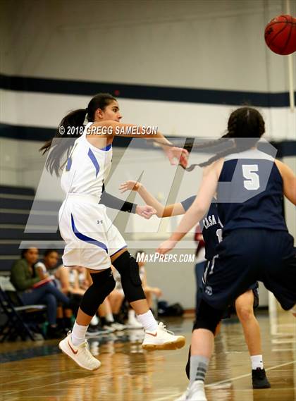 Thumbnail 2 in Sutter vs Casa Roble (Ram Challenge Tournament) photogallery.