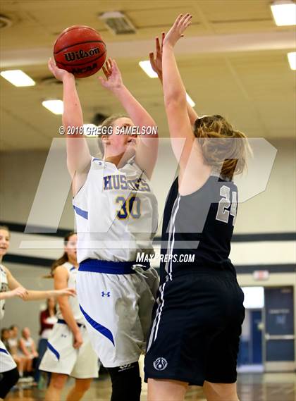 Thumbnail 1 in Sutter vs Casa Roble (Ram Challenge Tournament) photogallery.